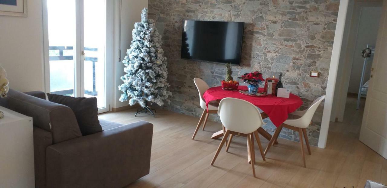 Apartmán Le Rive Desenzano del Garda Exteriér fotografie
