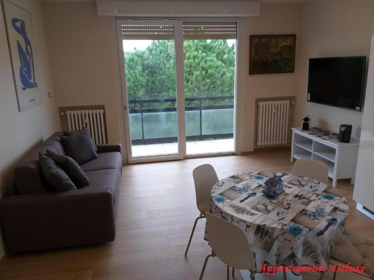Apartmán Le Rive Desenzano del Garda Exteriér fotografie
